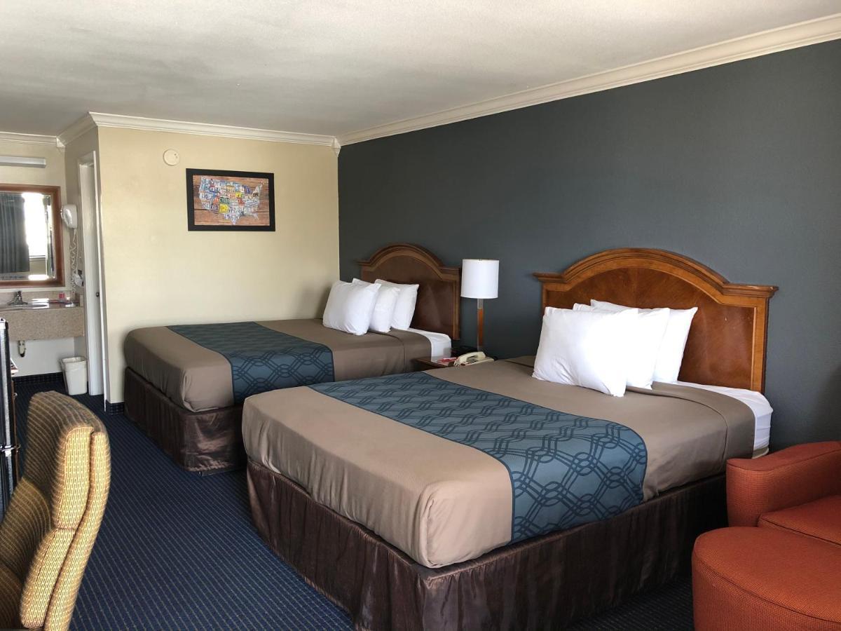 University Inn & Suites ซานอันโตนิโอ ภายนอก รูปภาพ