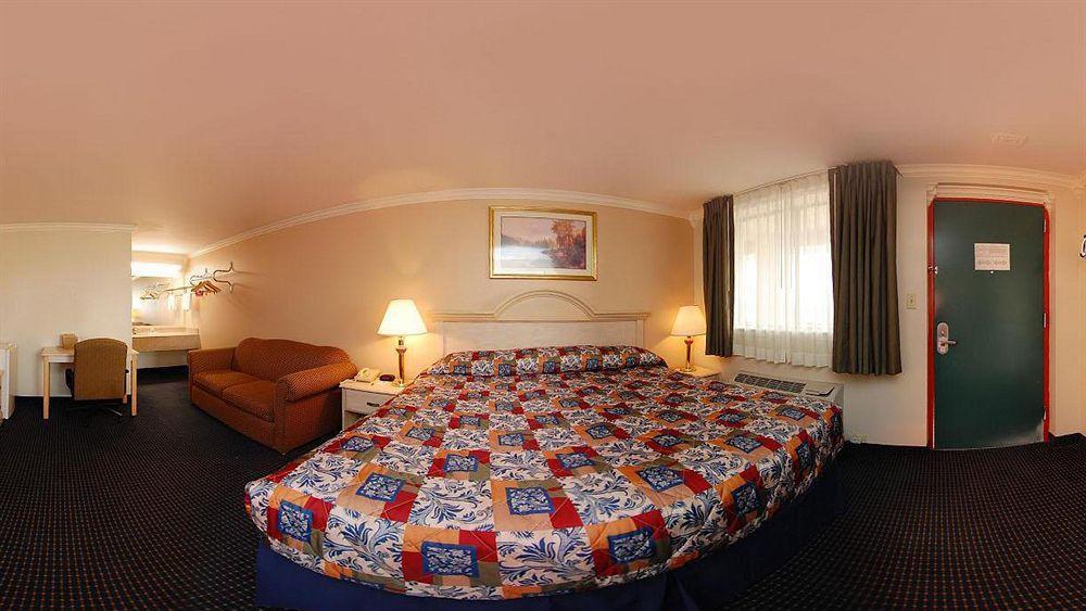 University Inn & Suites ซานอันโตนิโอ ภายนอก รูปภาพ