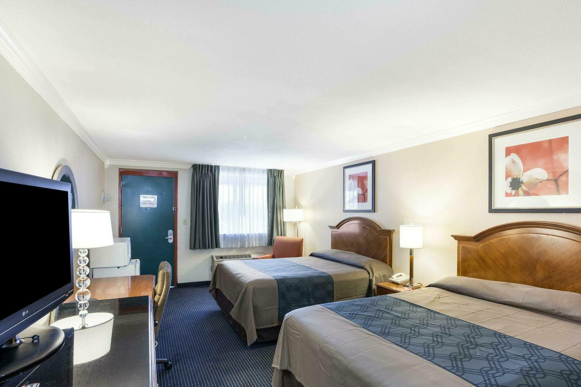 University Inn & Suites ซานอันโตนิโอ ภายนอก รูปภาพ