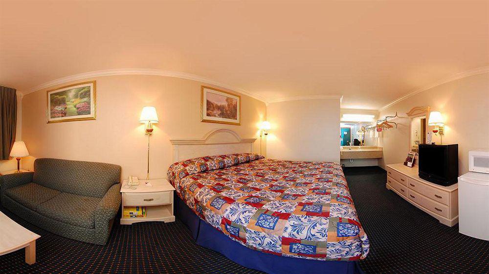 University Inn & Suites ซานอันโตนิโอ ภายนอก รูปภาพ